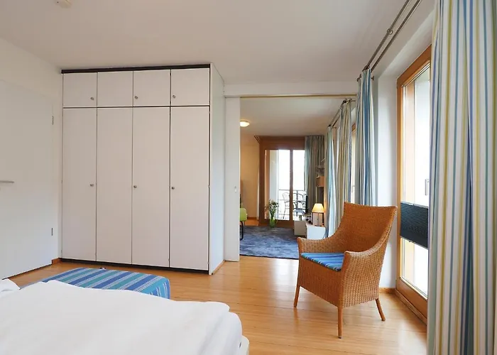 Kaiservillen - Mit 2 Schlafzimmern Und Balkon D213 *